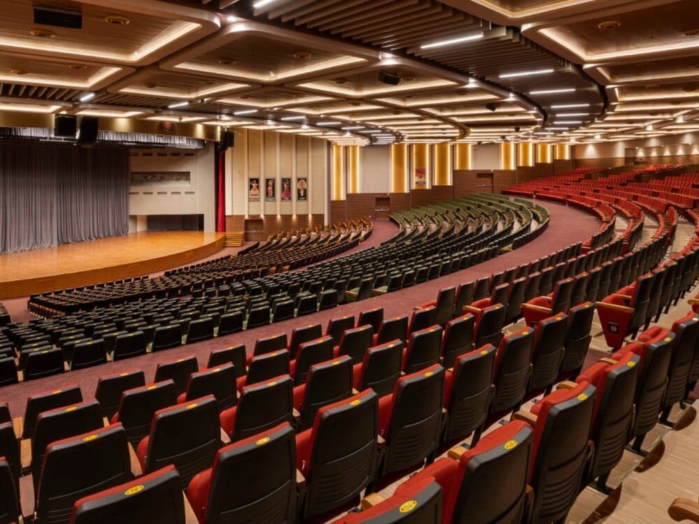 Performance hall, full fit-out