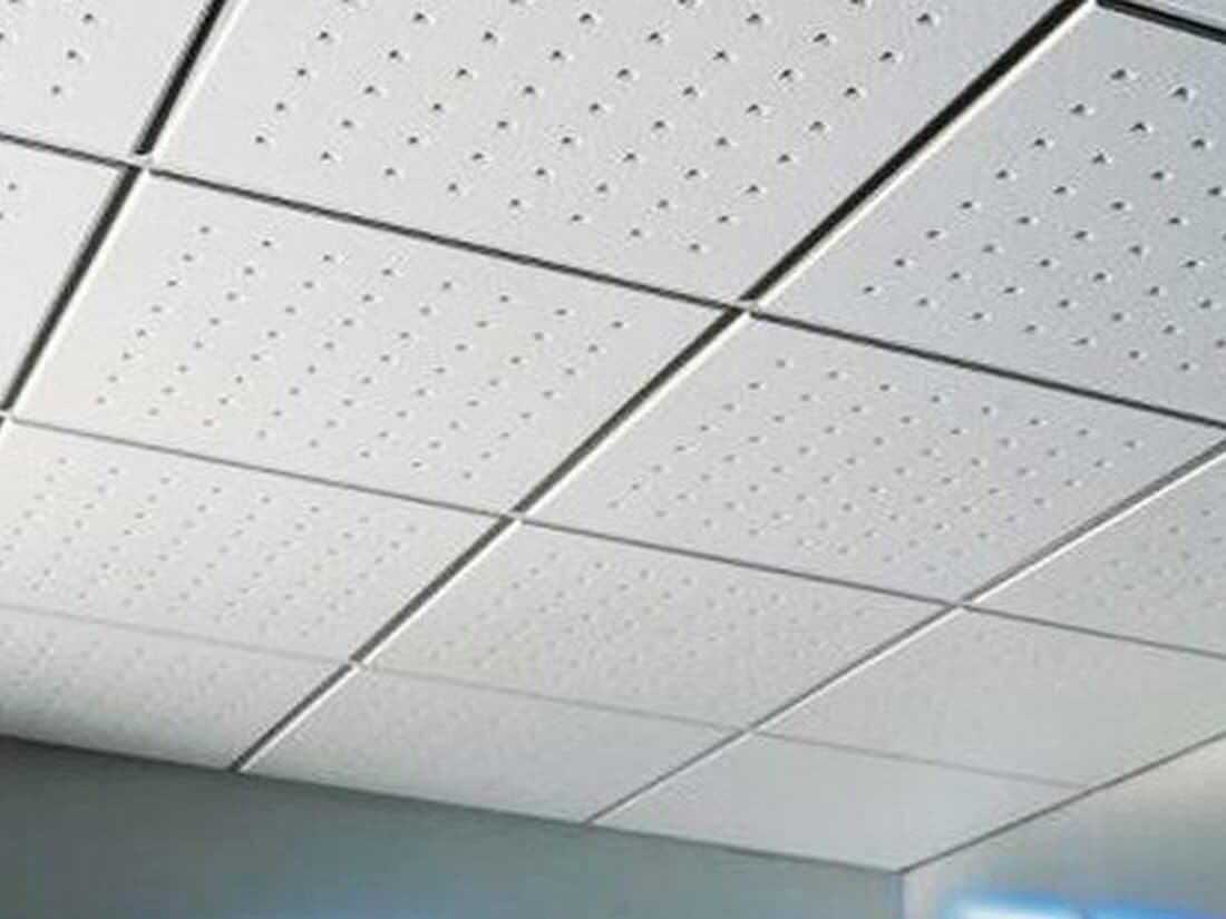 Hygienic acoustic ceiling in a healthcare space
